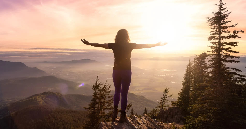 مناظر غروب الشمس من تلة كاهلينبرغ
