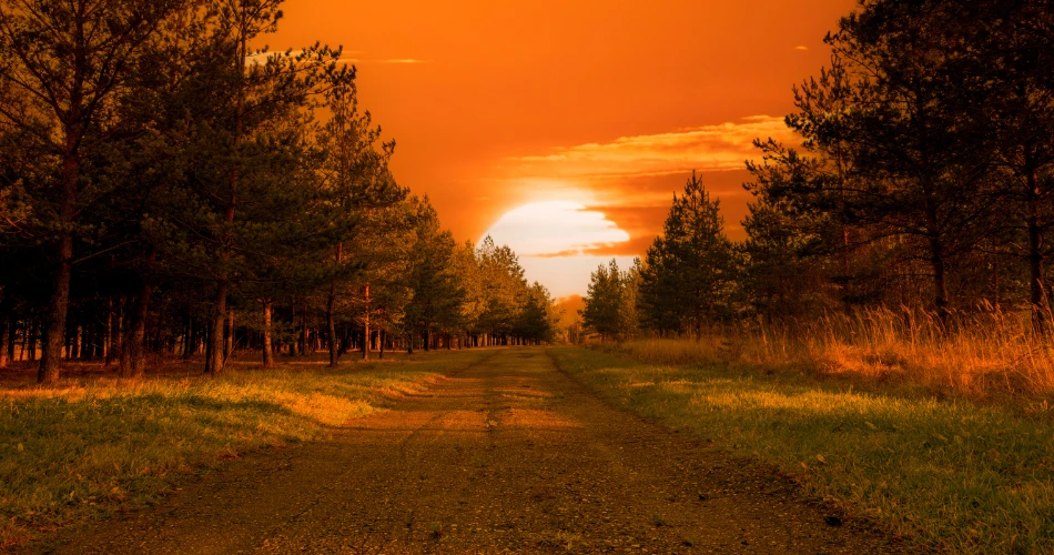 مناظر غروب الشمس من تلة كاهلينبرغ